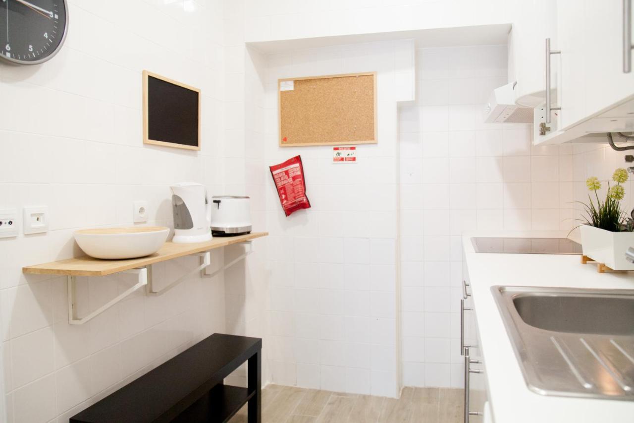 Flh Santa Apolonia Charming Flat Lisbon Exterior photo